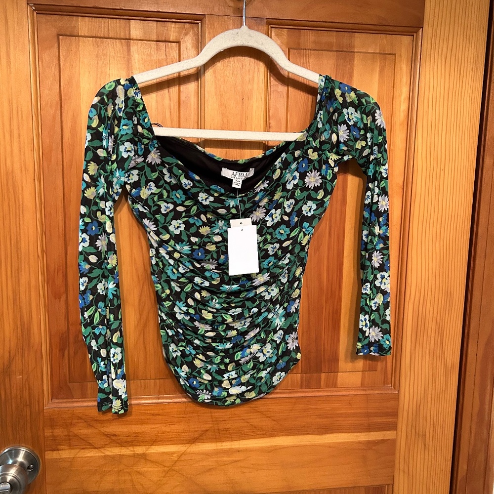 NWT AFRM Medium Ruched Sheer Sleeves Floral Top